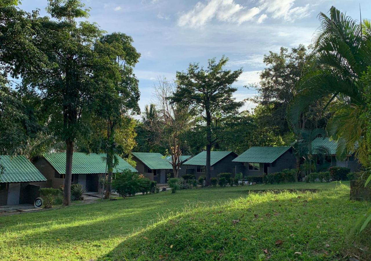 Siam Flora Resort Koh Lanta Luaran gambar